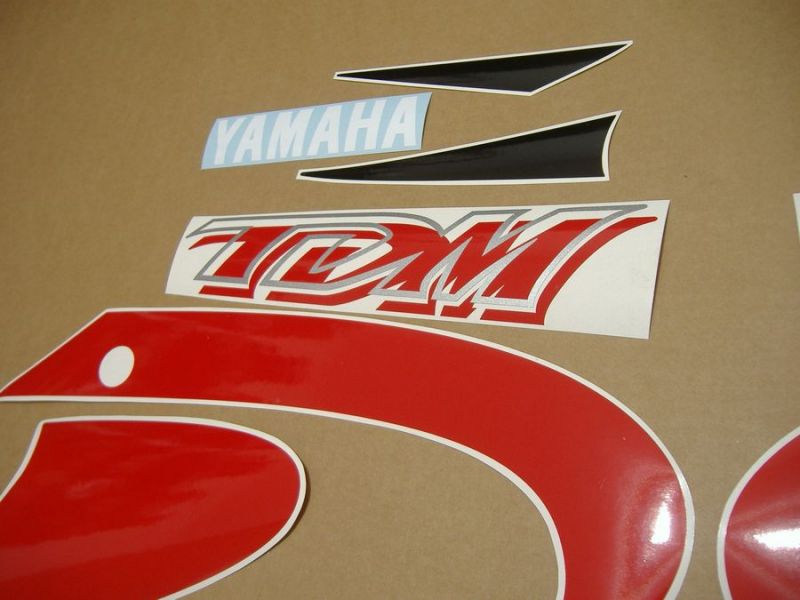Aufkleber Yamaha Rot auf Chrom 51X20MM - JMPB Teile
